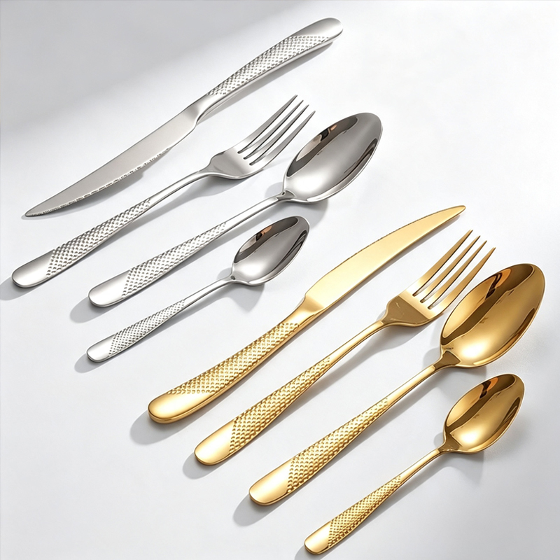 32Pcs Star Diamond Pattern Cut - огляд і ціна Gold Plated Cutlery