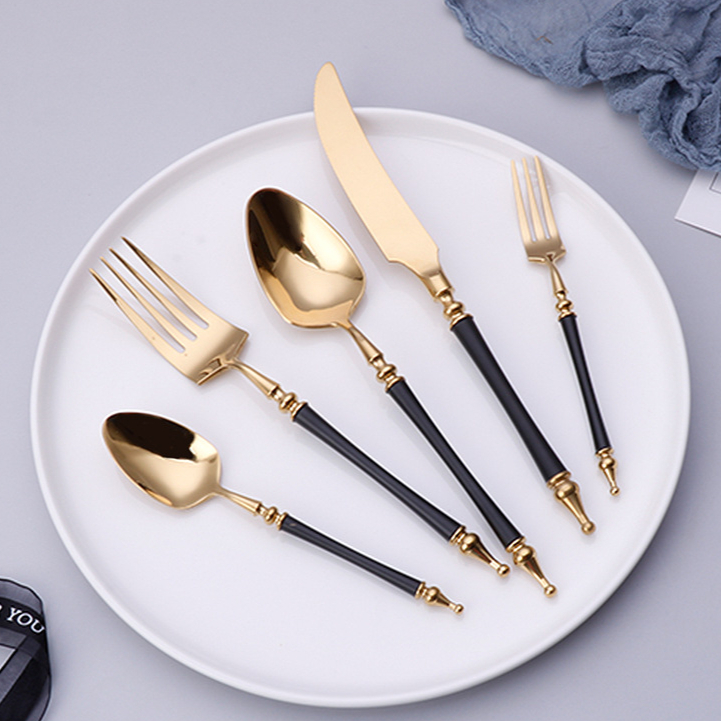 Luxury Western Gold Dinnerware - огляд і ціна Gold Plated Cutlery
