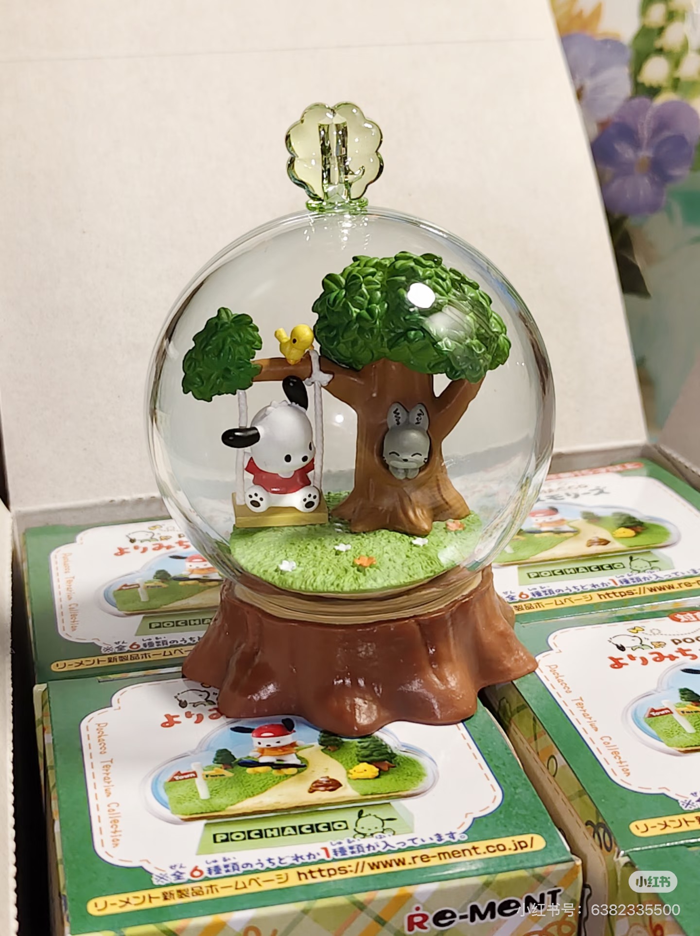 Re-Ment Pochacco Terrarium Mic - огляд і ціна Crystal Ball Decor